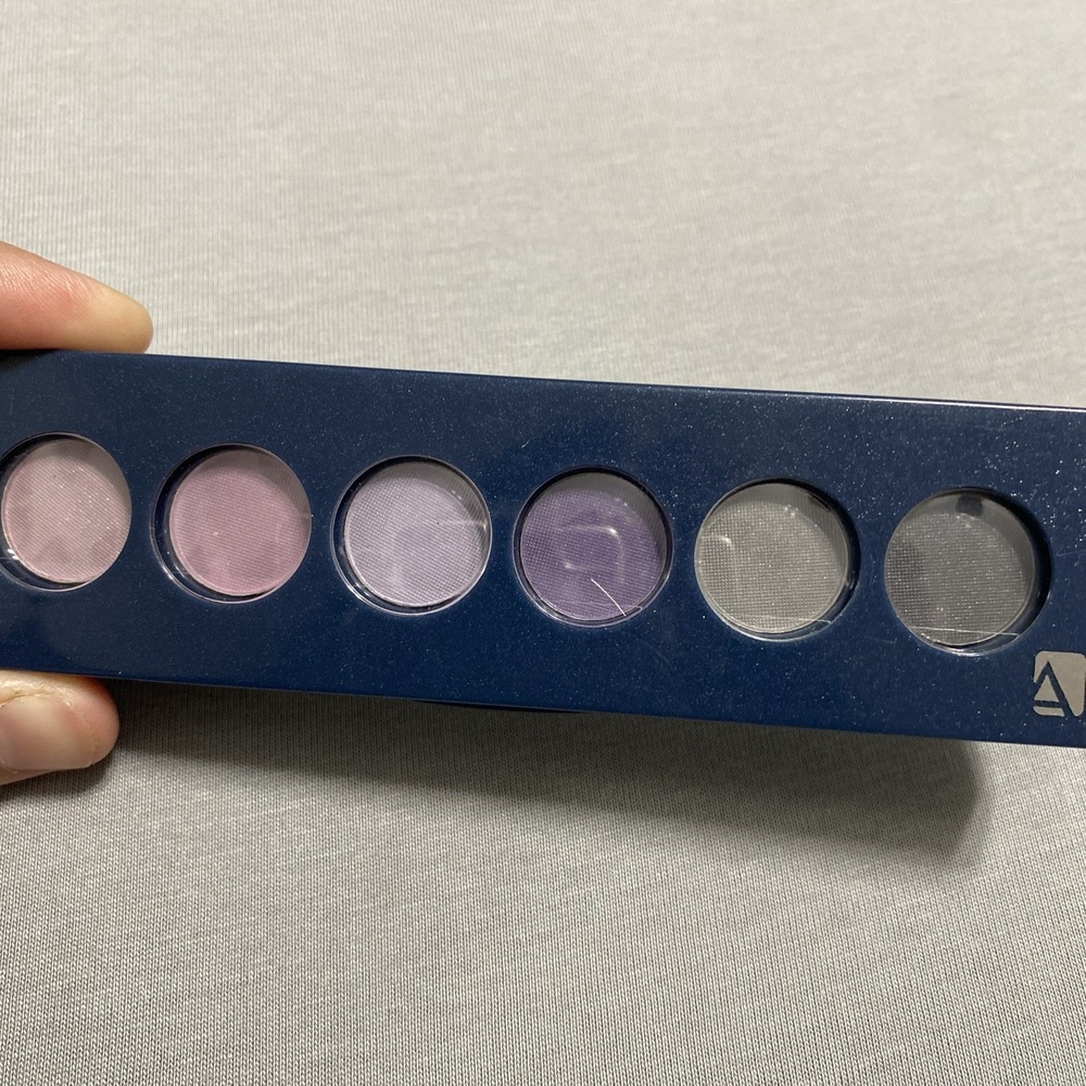 Avon Color Raspberry Cream Truffle‎ Delights Eyeshadow Palette, 6 Colors